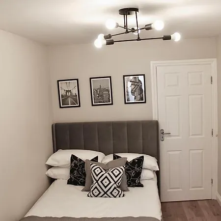 Reading'S Peaceful Gem Apartment Exterior photo